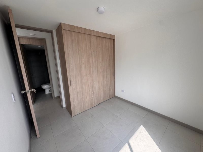 Apartamento en venta en La Cuenca, Envigado · foto 6 de 10