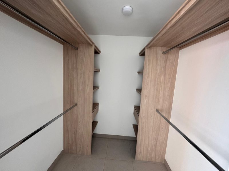 Apartamento en venta en La Cuenca, Envigado · foto 10 de 10
