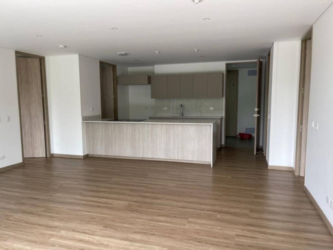 Apartaestudio en arriendo en Aeropuerto, Soacha, 91 m² · foto 4 de 10