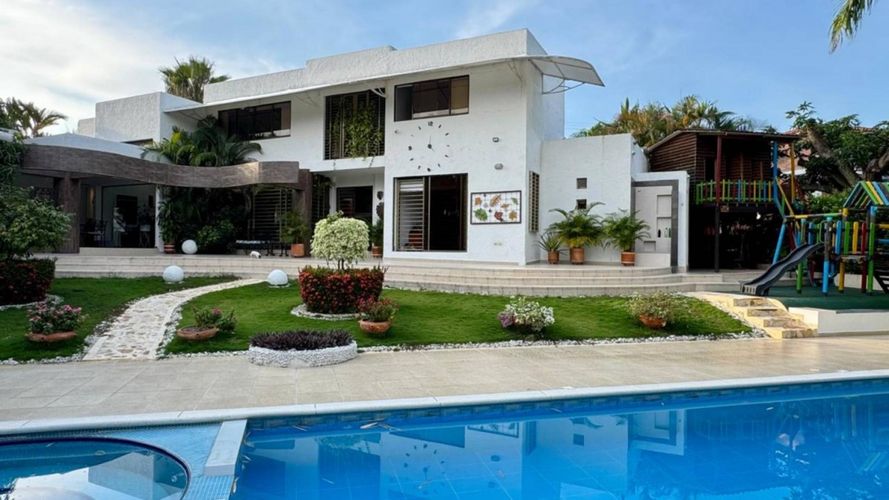 Casa de 6 alcobas en venta en El Centro Sur, Neiva, 645 m² · foto 18 de 24