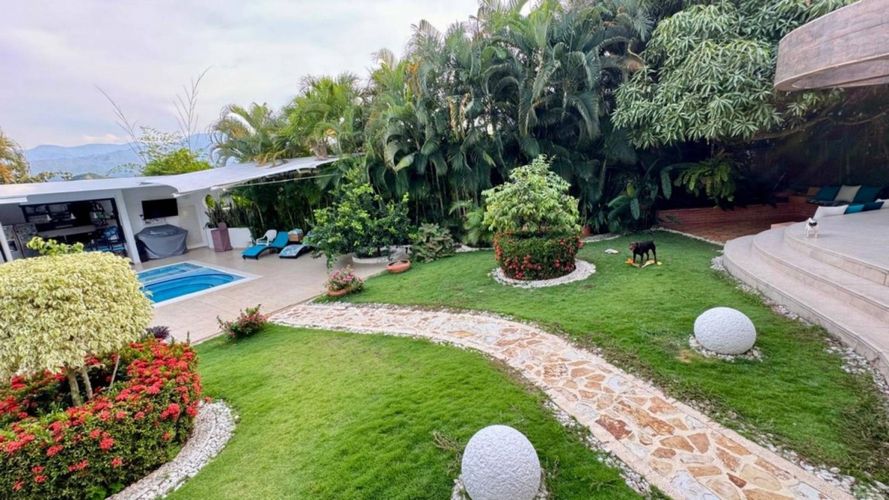 Casa de 6 alcobas en venta en El Centro Sur, Neiva, 645 m² · foto 21 de 24