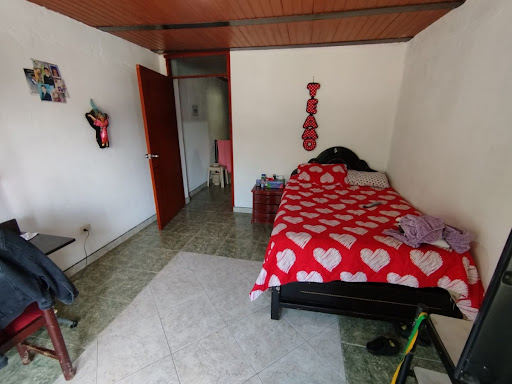 Casa en venta en Candelaria La Nueva, Bogotá · foto 8 de 22