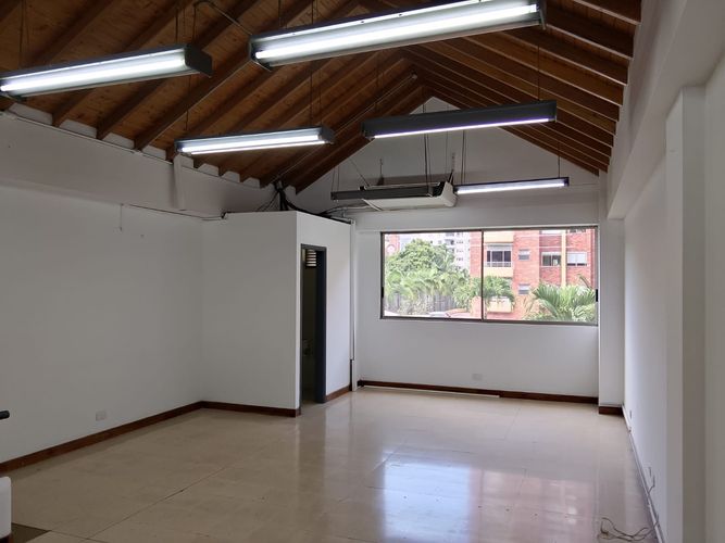 Oficina en arriendo en Laureles, Medellín, 155 m² · foto 15 de 17