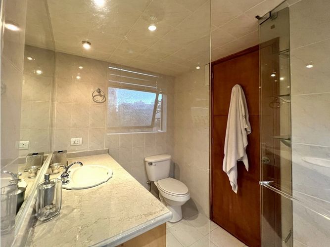 Apartamento de 2 alcobas en arriendo en La Cabrera, Bogotá, 107 m² · foto 17 de 17