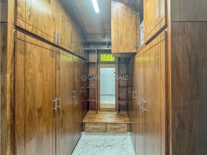 Casa de 3 alcobas en venta en El Carmen De Viboral, El Carmen de Viboral, 250 m² · foto 10 de 16