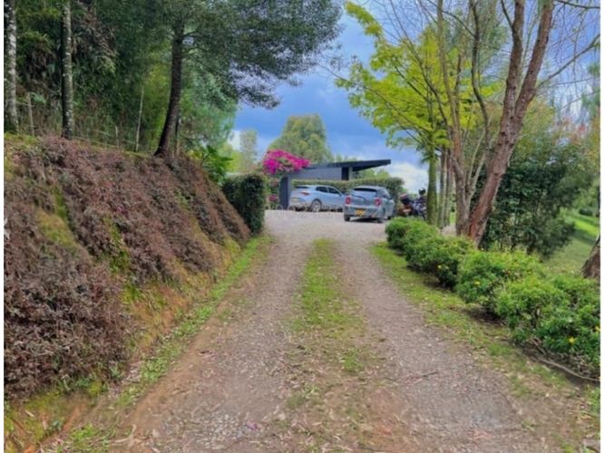 Casa de 3 alcobas en venta en Las Garzonas, Marinilla, 200 m² · foto 18 de 19