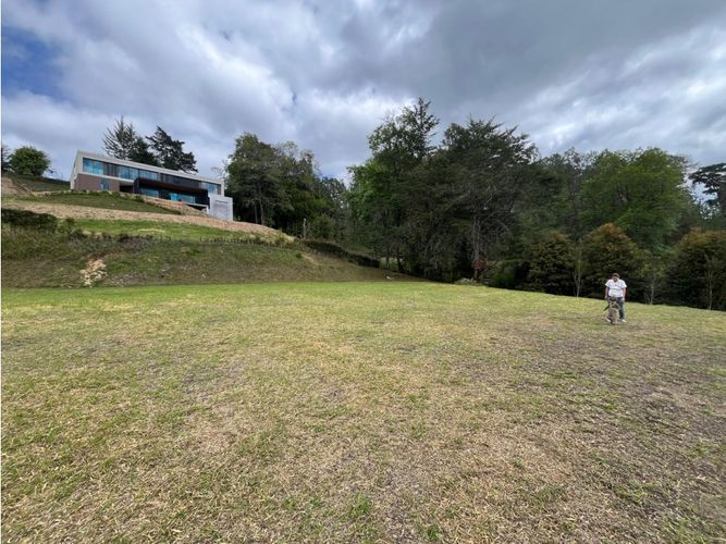 Lote en venta en Los Salados, El Retiro, 2296 m² · foto 4 de 5