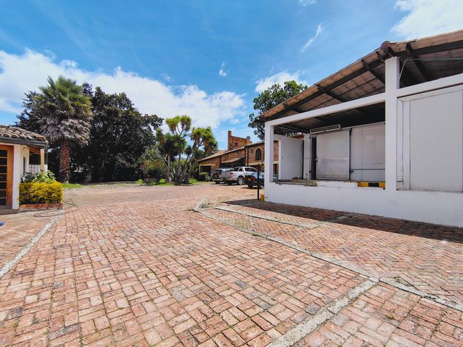 Finca en venta en Fagua, Chía, 1200 m² · foto 5 de 11