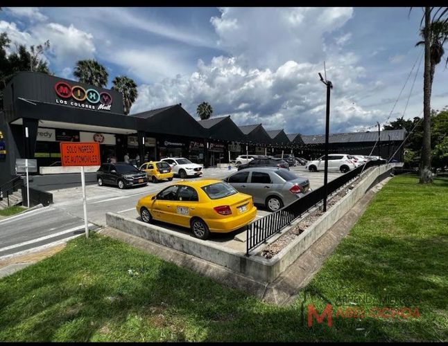Local en arriendo en Los Colores, Medellín, 66 m² · foto 8 de 14