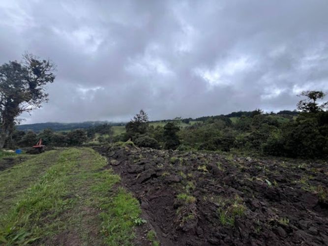 Lote en venta en El Volcan, La Calera, 2000 m² · foto 9 de 9