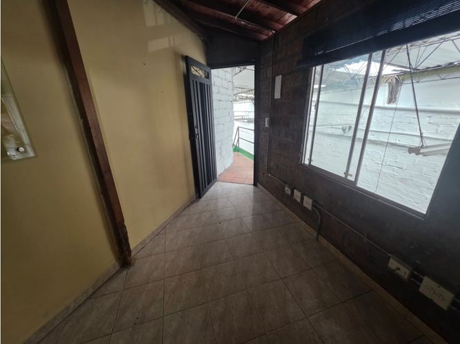 Bodega en venta en Belén, Medellín, 351 m² · foto 14 de 18