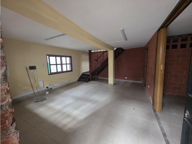 Bodega en venta en Belén, Medellín, 351 m² · foto 16 de 18