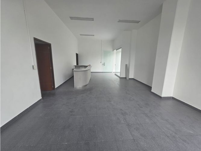 Bodega en arriendo en La Tablaza, La Estrella, 2350 m² · foto 12 de 18