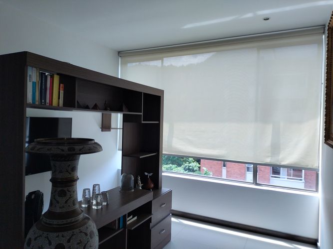 Apartamento de 3 alcobas en arriendo en El Poblado, Medellín, 150 m² · foto 10 de 19