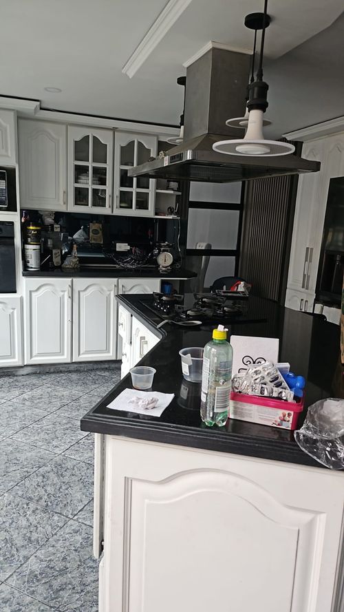 Casa de 4 alcobas en venta en Normandia Occidental, Bogotá, 353 m² · foto 23 de 24