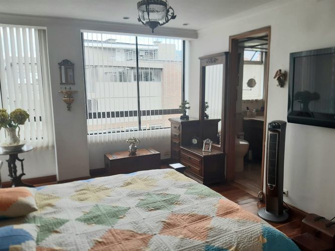Apartamento de 3 alcobas en venta en La Tomatera, Medellín, 171 m² · foto 15 de 24