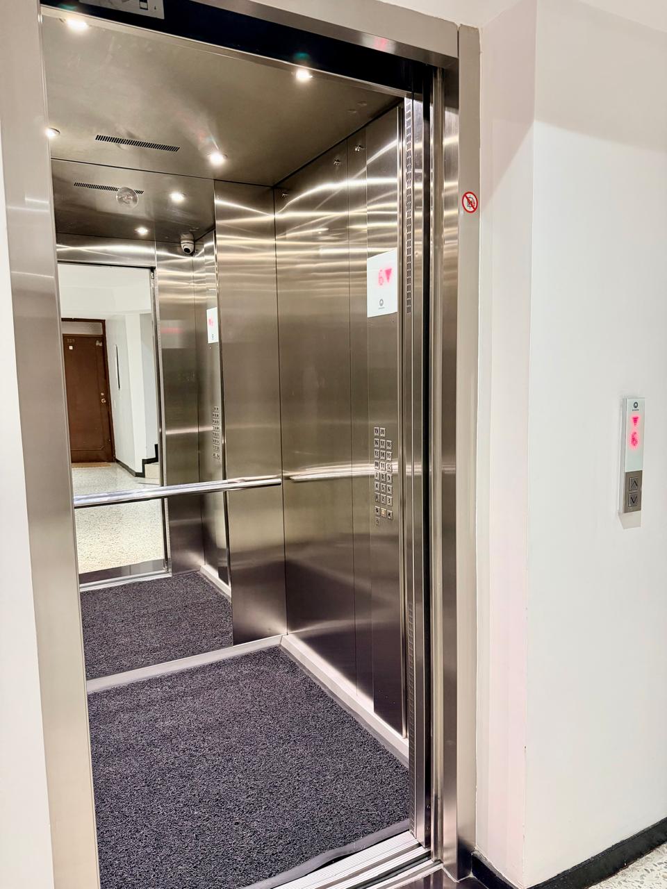 Apartamento en venta en Los Rosales, Bogotá · foto 16 de 20