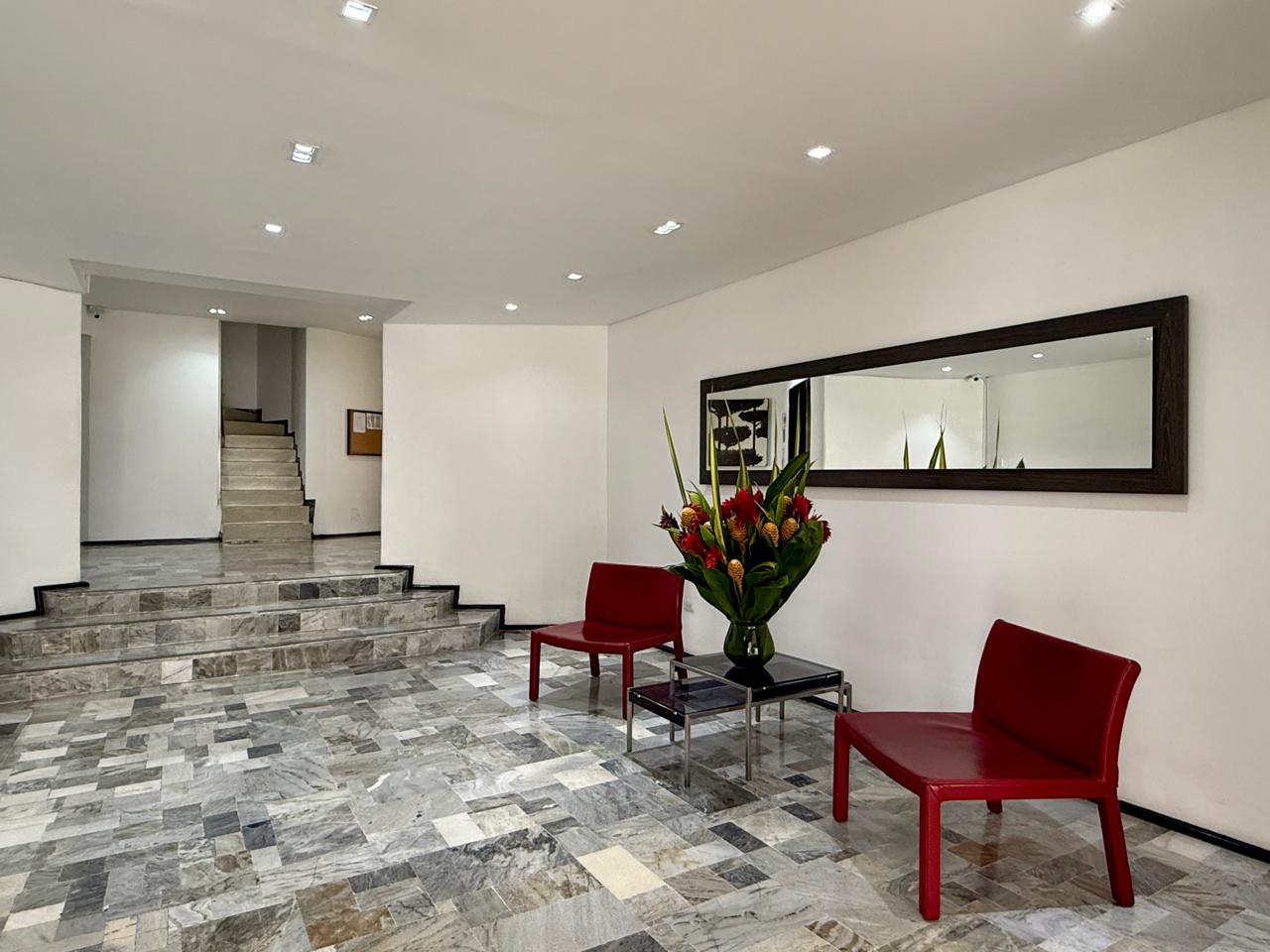 Apartamento en venta en Los Rosales, Bogotá · foto 18 de 20