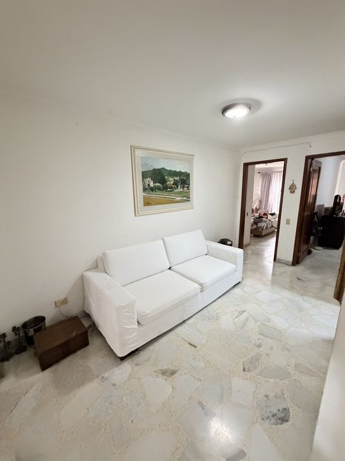 Apartamento de 4 alcobas en venta en Versalles, Cali, 238 m² · foto 18 de 18