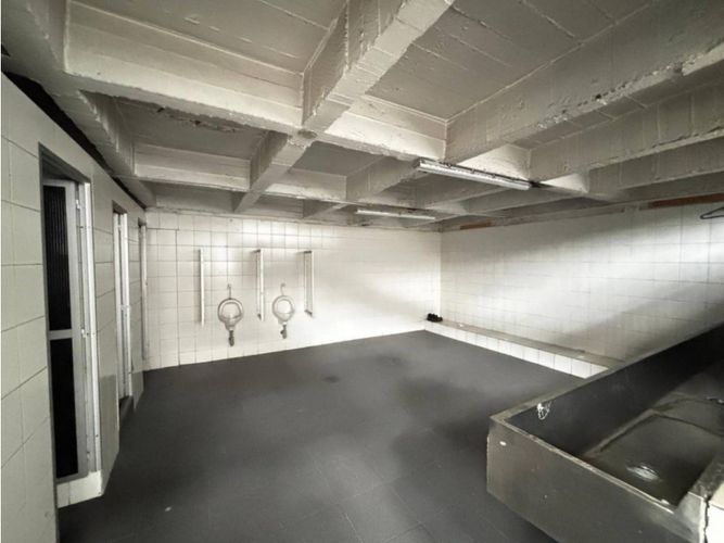 Bodega en arriendo en Los Naranjos, Itagüí, 2900 m² · foto 13 de 16