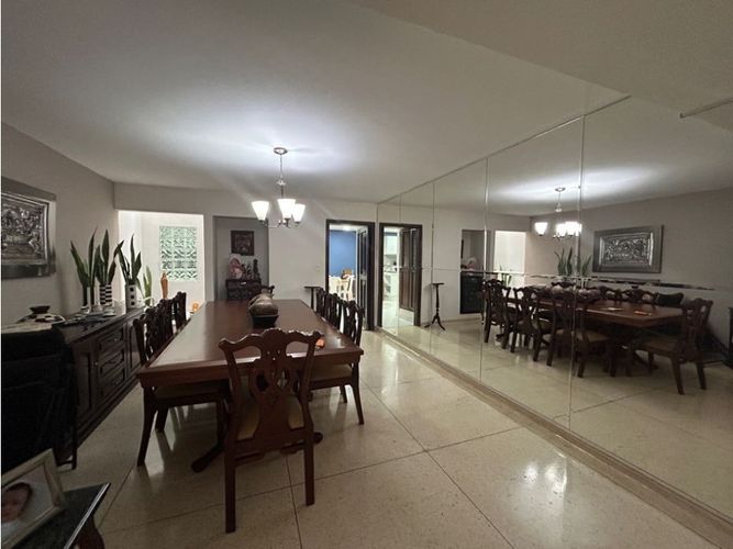 Apartamento de 4 alcobas en venta en Conjunto Residencial El Encanto, Barranquilla, 165 m² · foto 3 de 11