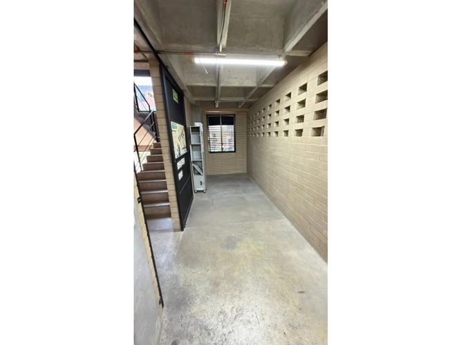 Bodega en venta en Santa Fe, Medellín, 398 m² · foto 6 de 20