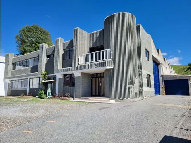Bodega en arriendo en El Salado, Guarne, 2780 m² · foto 8 de 12