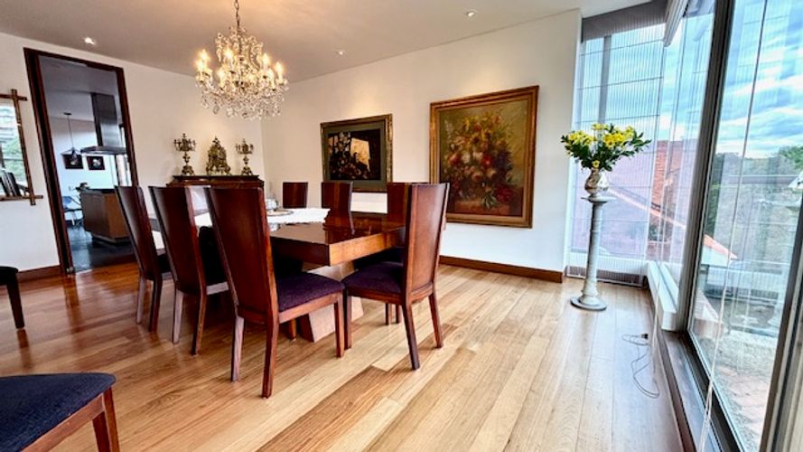 Apartamento de 4 alcobas en venta en La Cabrera, Bogotá, 341 m² · foto 7 de 24
