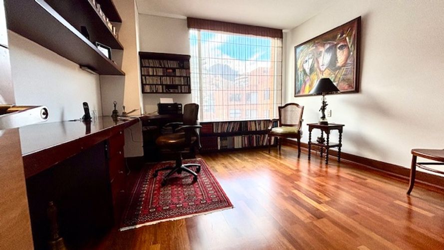 Apartamento de 4 alcobas en venta en La Cabrera, Bogotá, 341 m² · foto 11 de 24