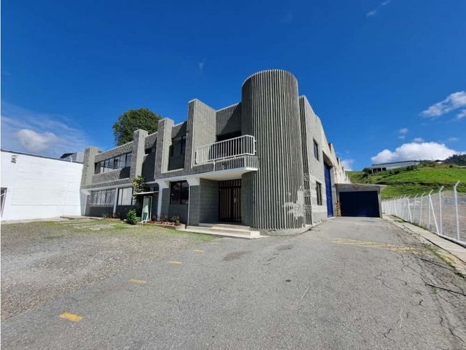 Bodega en venta en El Salado, Guarne, 2780 m² · foto 6 de 12