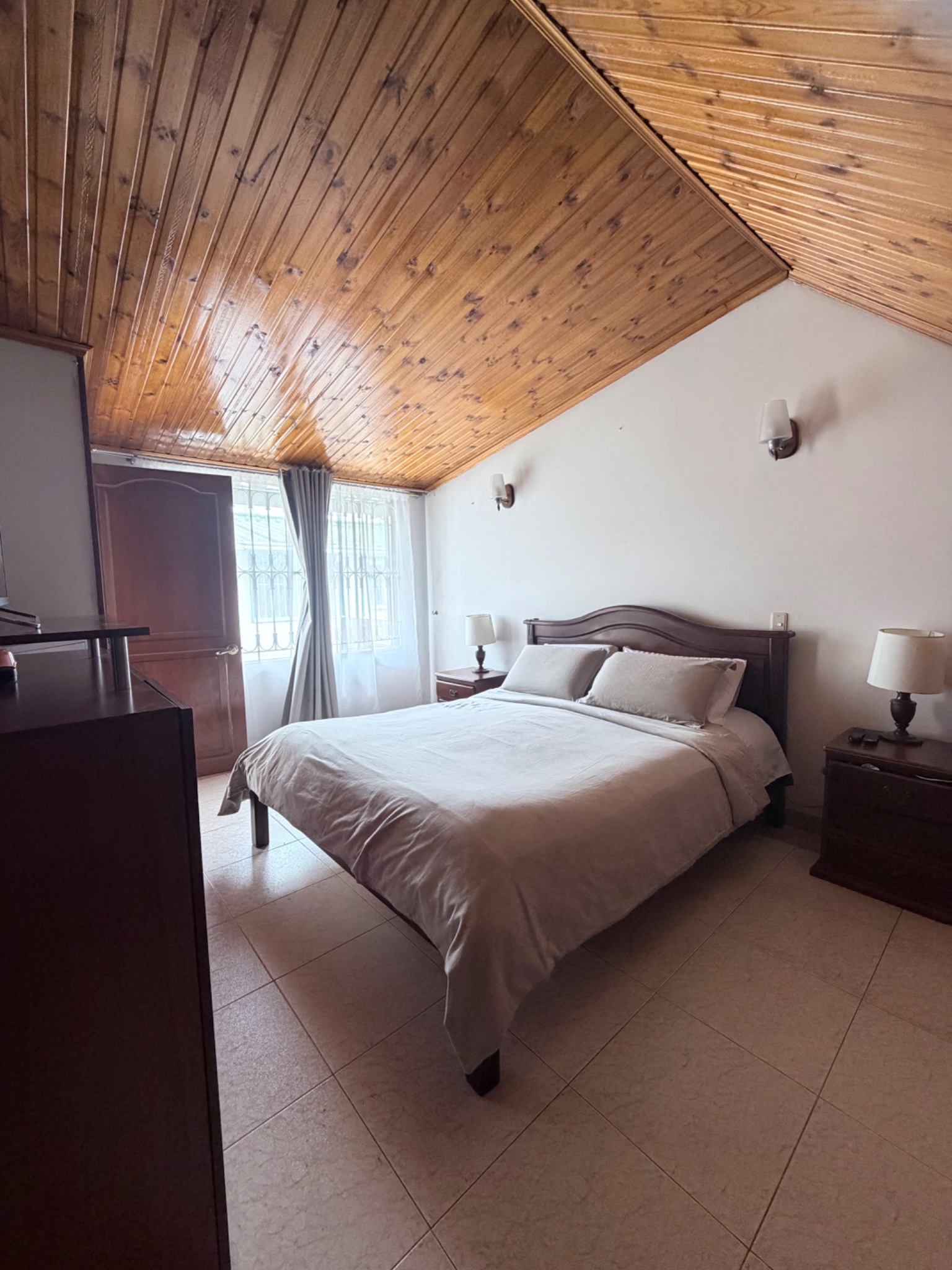 Casa en venta en Portales Del Norte, Bogotá · foto 11 de 24