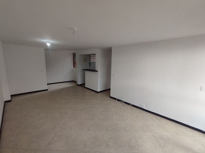 Apartamento de 3 alcobas en arriendo en Los Balsos, Medellín, 90 m² · foto 4 de 20