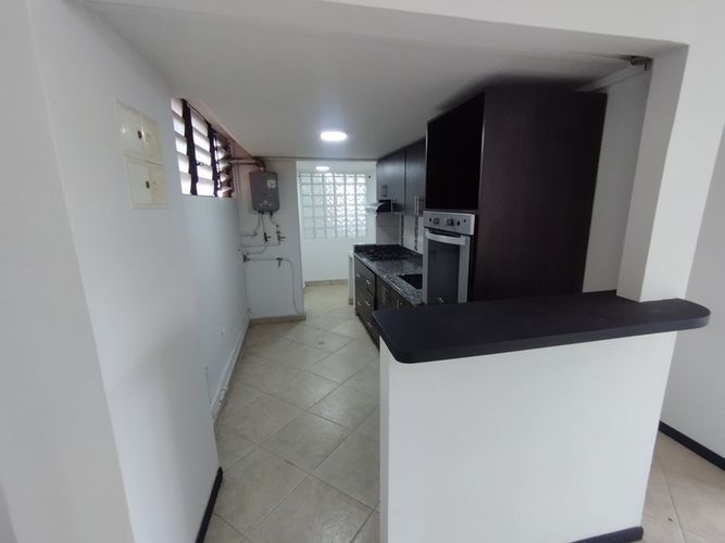 Apartamento de 3 alcobas en arriendo en Los Balsos, Medellín, 90 m² · foto 5 de 20