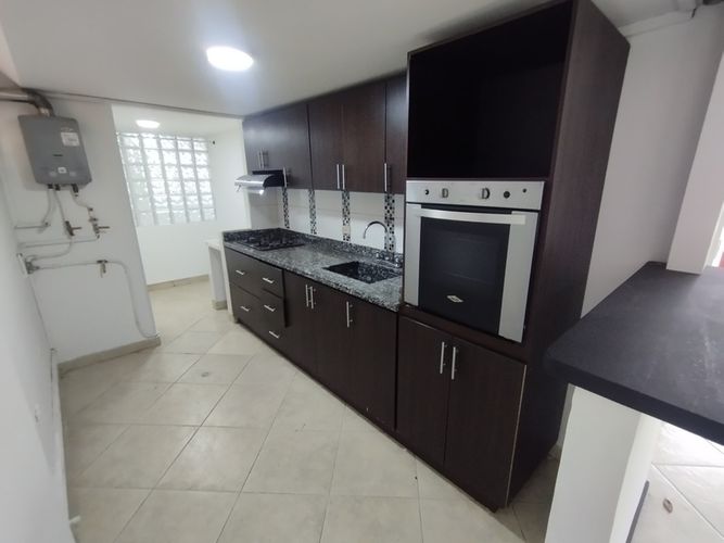 Apartamento de 3 alcobas en arriendo en Los Balsos, Medellín, 90 m² · foto 6 de 20