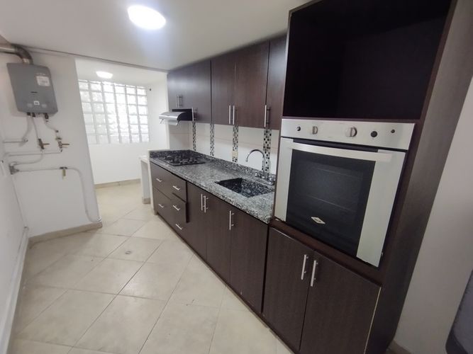 Apartamento de 3 alcobas en arriendo en Los Balsos, Medellín, 90 m² · foto 7 de 20