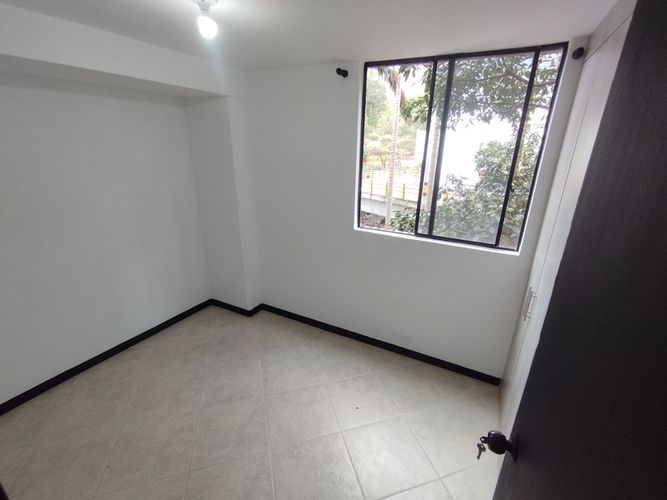 Apartamento de 3 alcobas en arriendo en Los Balsos, Medellín, 90 m² · foto 12 de 20