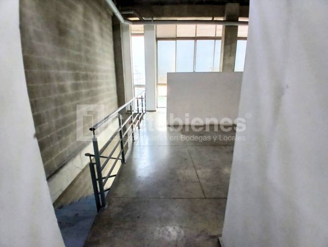 Bodega en venta en Viviendas Del Sur, Itagüí, 542 m² · foto 14 de 16