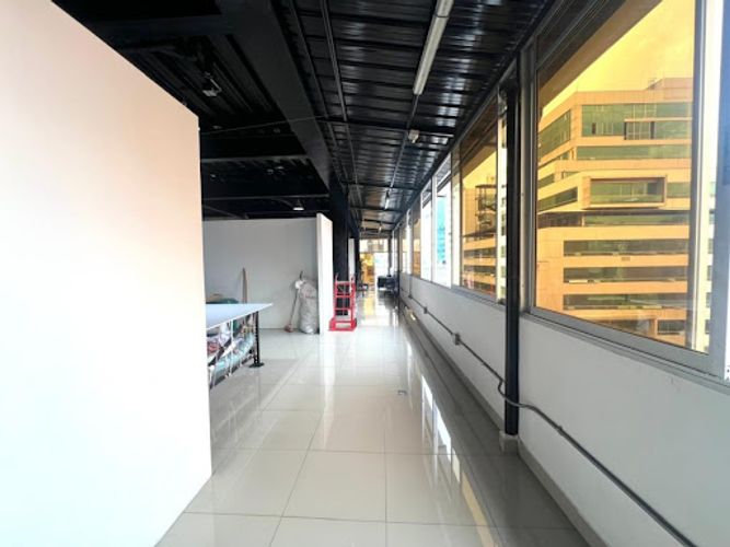 Bodega en venta en Villa Nueva, Medellín, 201 m² · foto 6 de 17