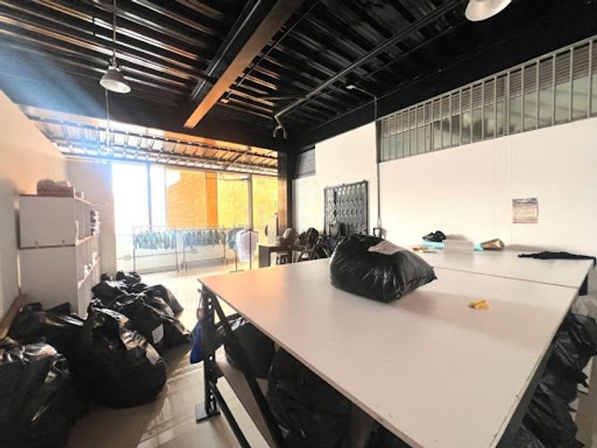 Bodega en venta en Villa Nueva, Medellín, 201 m² · foto 9 de 17