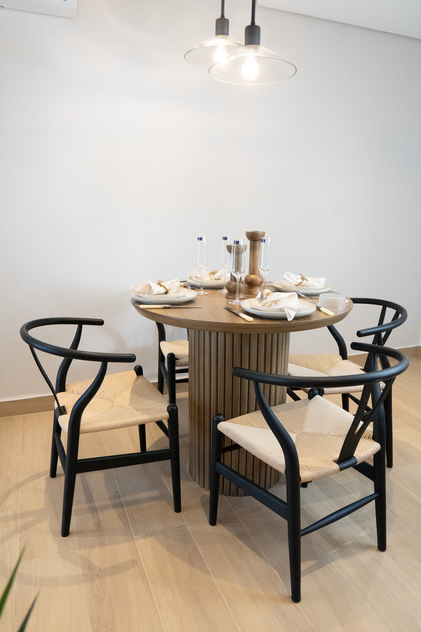 En venta a metros de Shop del Sol Torre Solana — foto 3