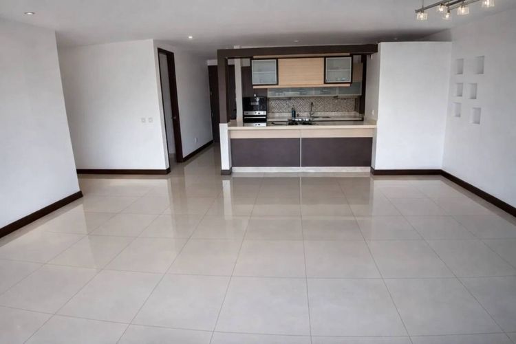 Apartamento de 3 alcobas en venta en Santa Teresita, Cali, 165 m² · foto 3 de 12