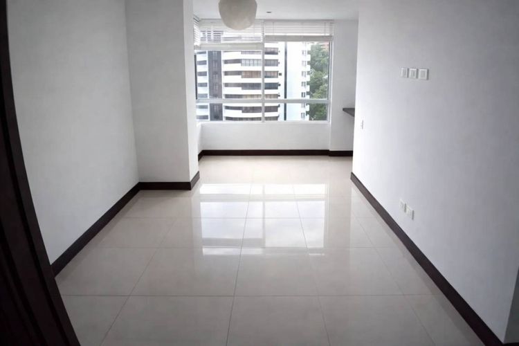 Apartamento de 3 alcobas en venta en Santa Teresita, Cali, 165 m² · foto 4 de 12