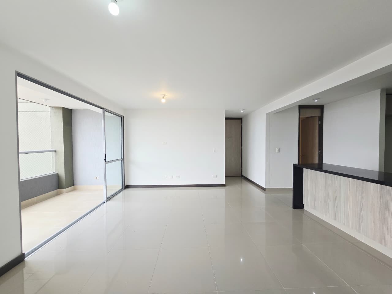 Apartamento en arriendo en Belén, Medellín · foto 5 de 19