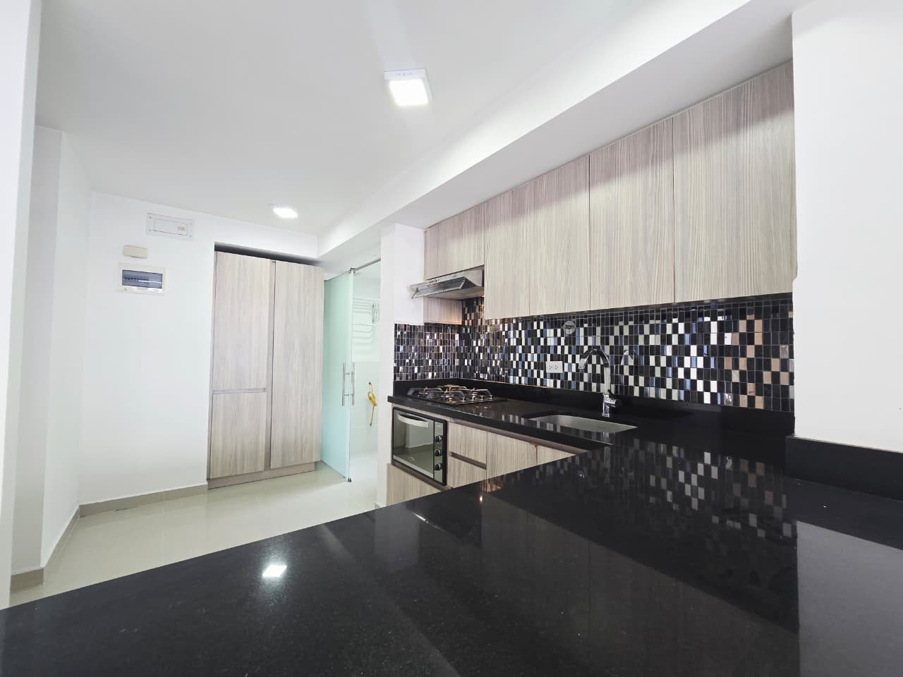 Apartamento en arriendo en Belén, Medellín · foto 8 de 19