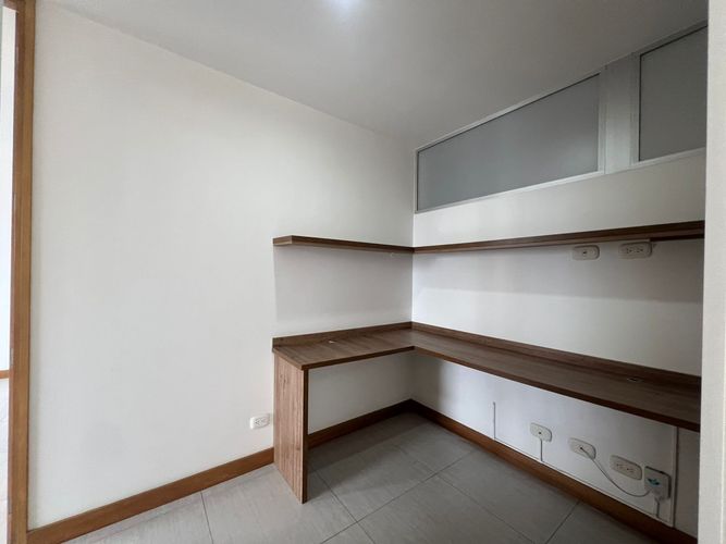 Apartamento de 2 alcobas en arriendo en Loma Del Chocho, Envigado, 80 m² · foto 10 de 17