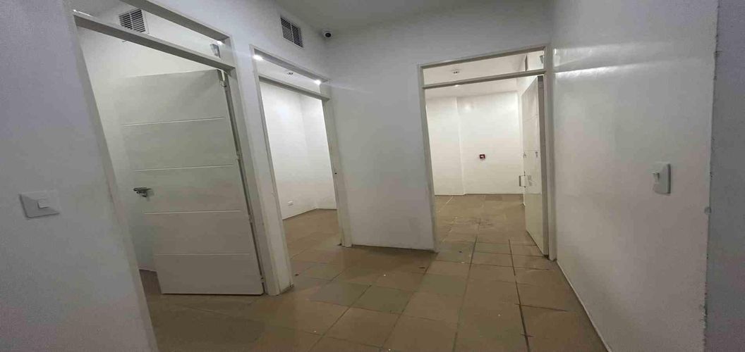 Local en arriendo en Cambulos, Pereira, 248 m² · foto 16 de 20