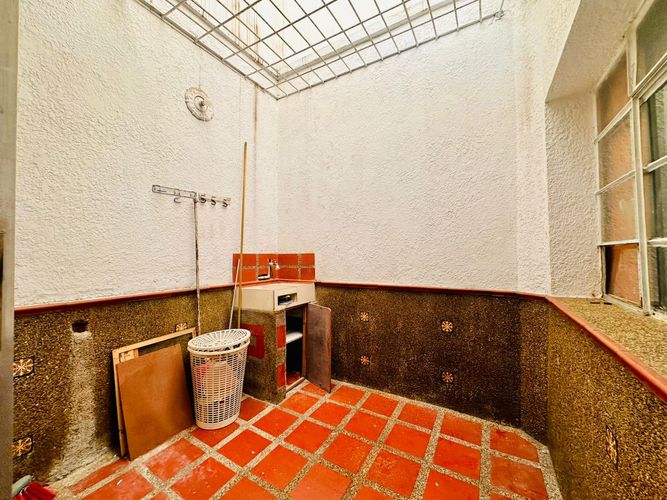 Casa de 3 alcobas en venta en U.D. Atanasio Girardot, Medellín, 94 m² · foto 14 de 14