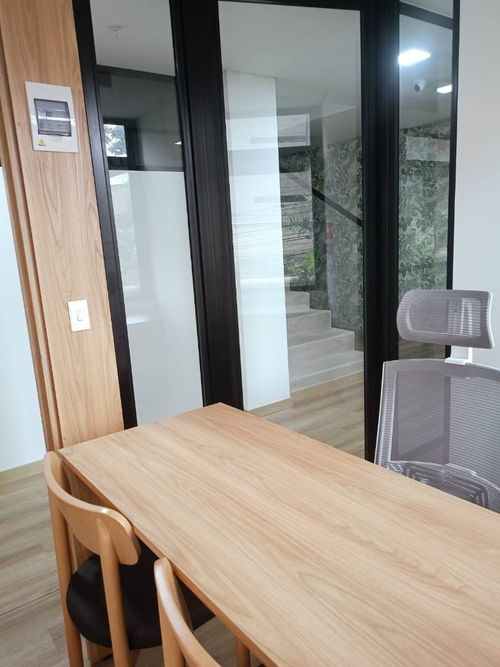 Oficina en venta en Los Colores, Medellín, 6 m² · foto 4 de 6