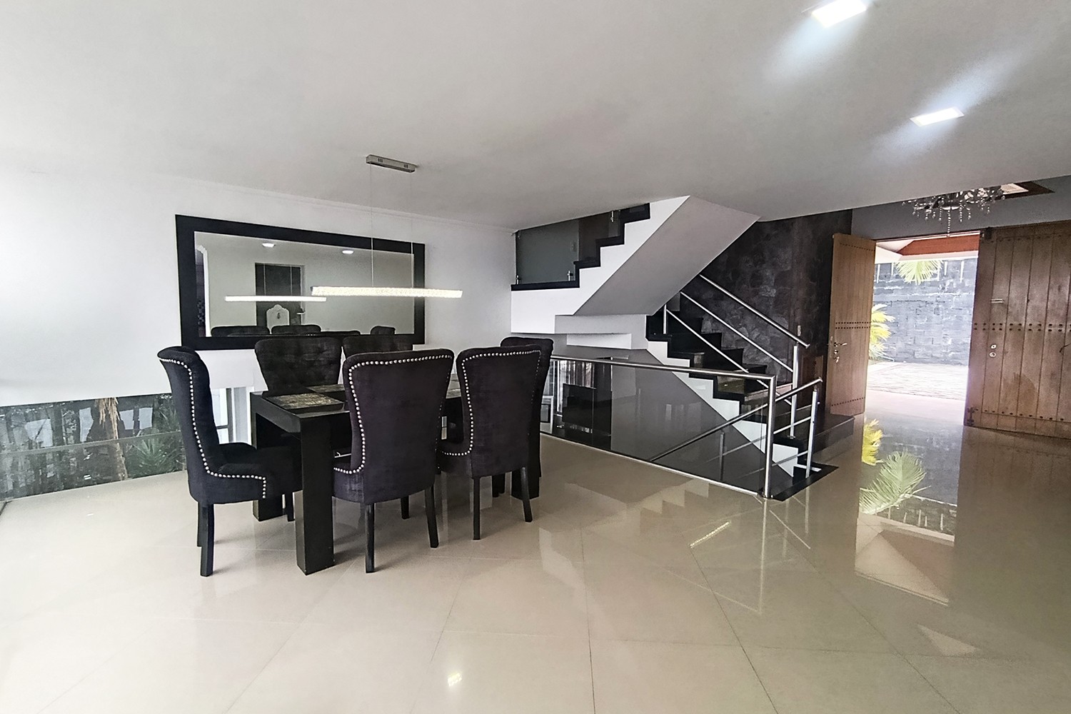 4BR House in Las Lomitas (500 m²) - 2