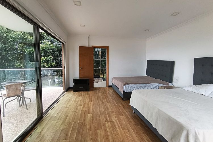 Casa de 4 alcobas en arriendo en Las Lomitas, Sabaneta, 500 m² · foto 21 de 24